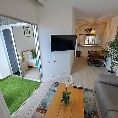 Ocean View Penthouse Апартаменты *