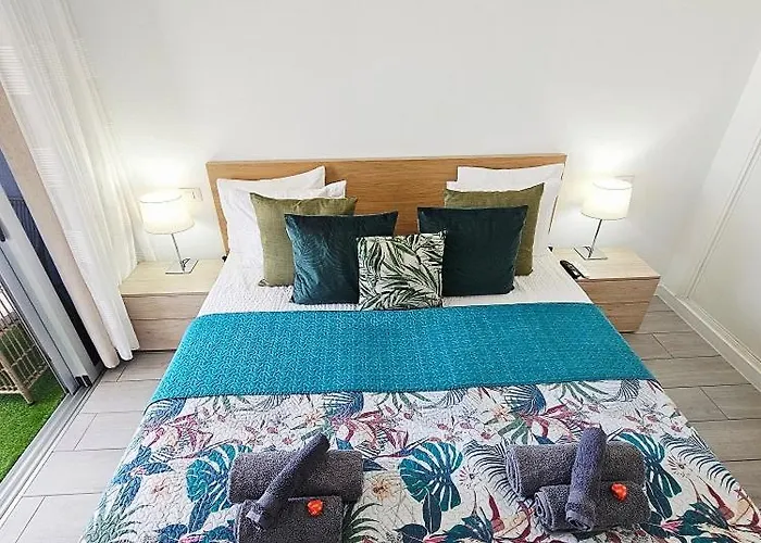 Ocean View Penthouse Apartment Playa de las Americas (Tenerife)